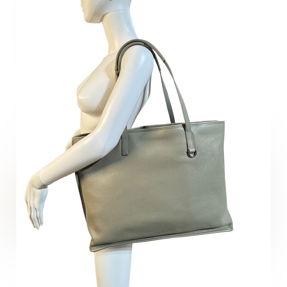 Bandolier pebbled carryall leather greige silver Women's Tote Bag - Picture 3 of 12